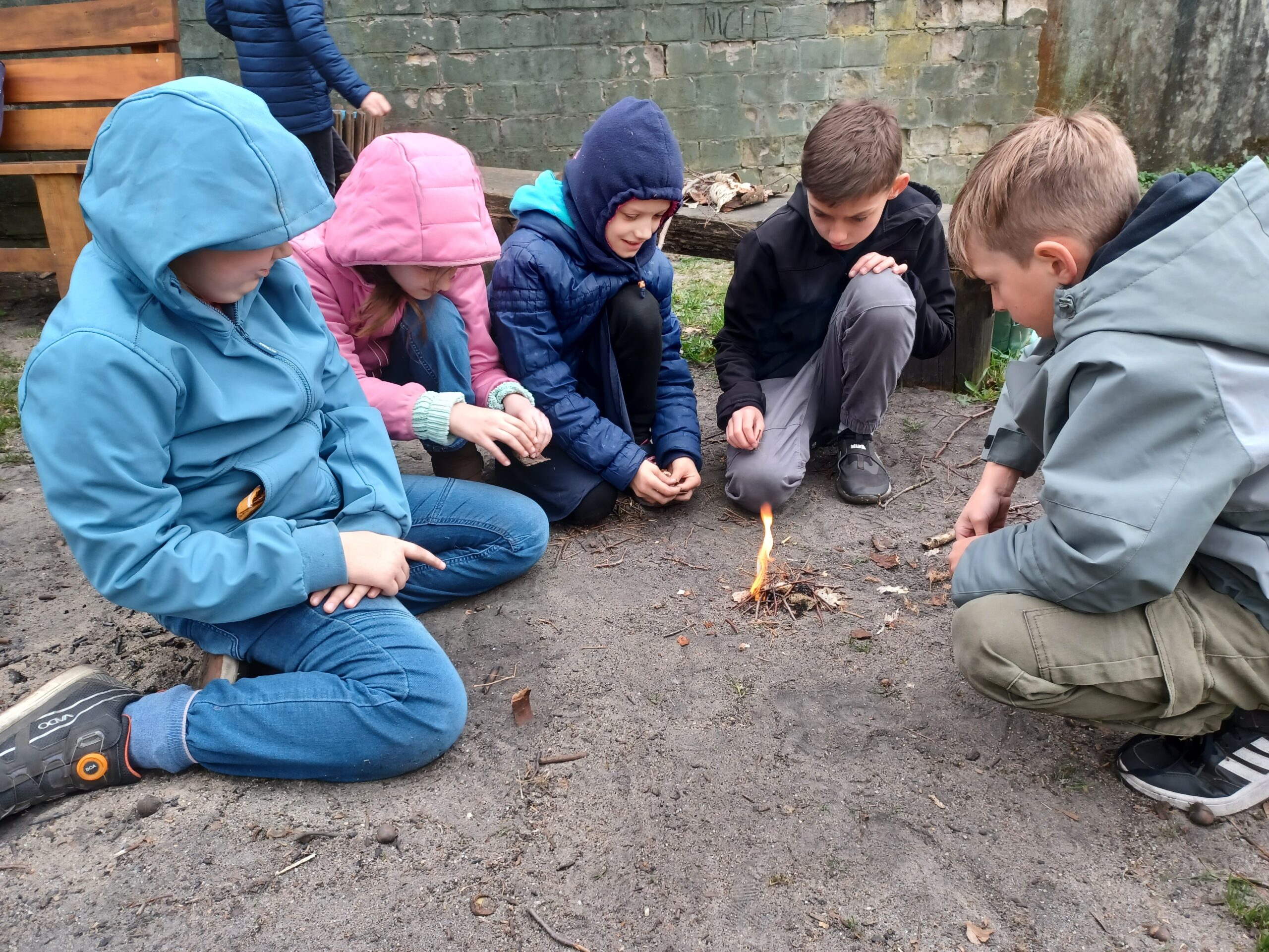 Abenteuer Wolfsberg – Tag 2: Feuer, Fantasie und viel gute Laune